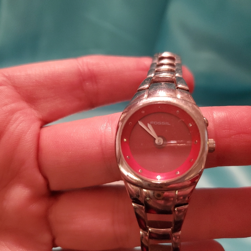 Womens Fossil watch with Red Face